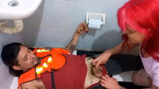 redheaded Hot Sheboy blows and takes a huge cock in his boy pussy